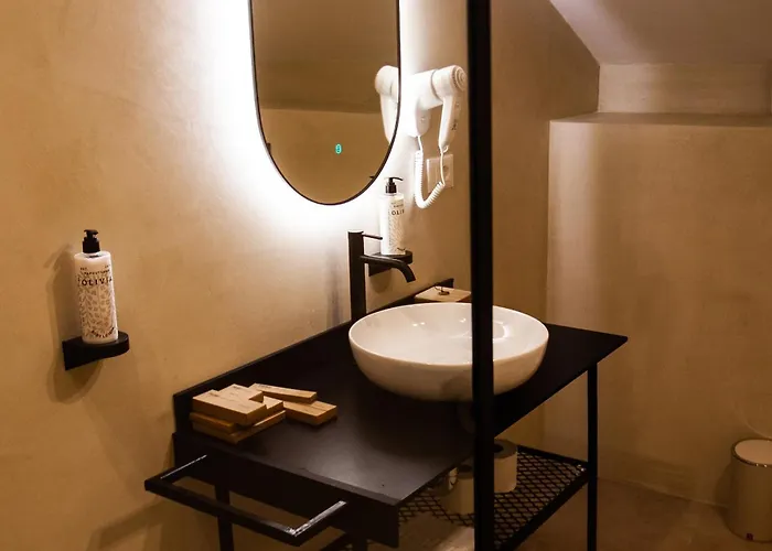 Koja Boutique Hotel *