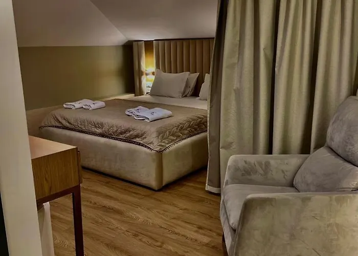 Koja Boutique * 地拉那